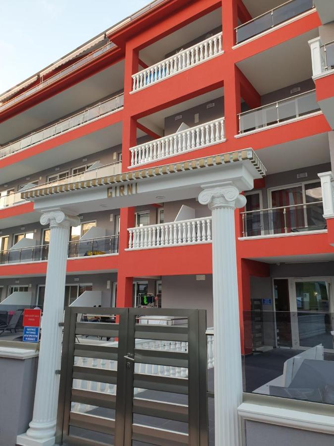 M & M Red Luxury Apartment Paralia Katerinis Exterior photo